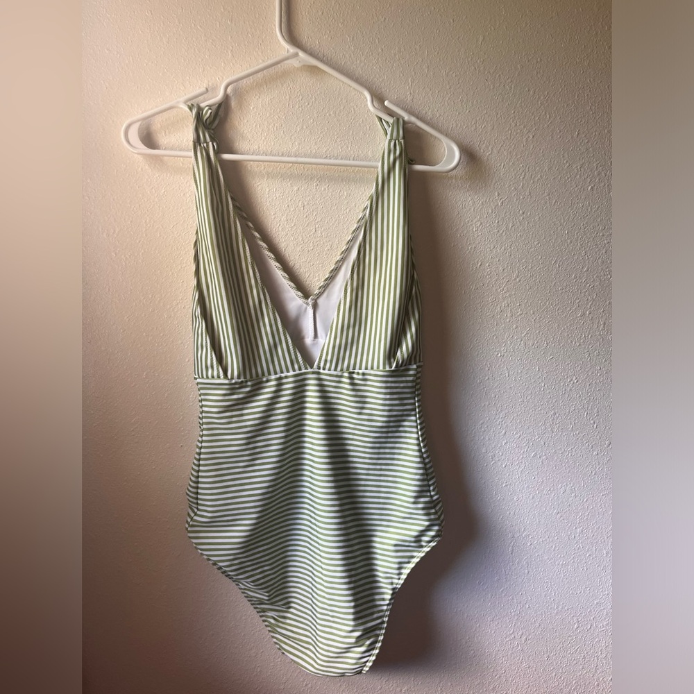 One piece swimsuit